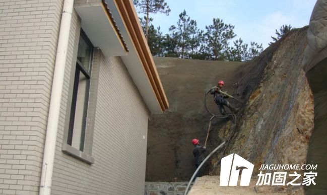 掛網噴漿護坡視頻（掛網噴漿護坡技術原理） 裝飾工裝施工 第3張