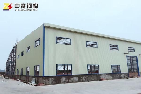 2層鋼結構廠房需要裝塔吊嗎（2層鋼結構廠房使用塔吊需要綜合考慮以下幾個因素）