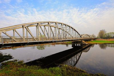 什么是桁架橋（桁架橋在地震中的表現） 結構橋梁鋼結構施工 第5張