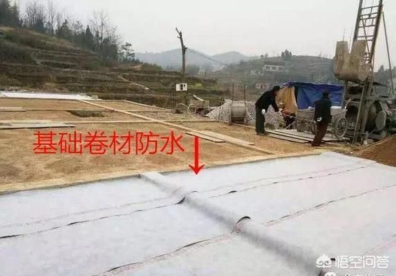 農(nóng)村自建房地基防潮膜用哪種材料的好（農(nóng)村自建房地基防潮價格對比三合土墊層防潮法施工要點）