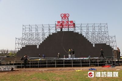 舞臺(tái)搭建工作怎么樣（舞臺(tái)搭建中的安全管理措施,舞臺(tái)搭建團(tuán)隊(duì)的協(xié)作技巧）