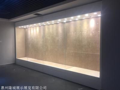 鋼架展柜（智能化鋼架展柜的功能介紹珠寶店展柜定制的流程） 建筑效果圖設計 第4張